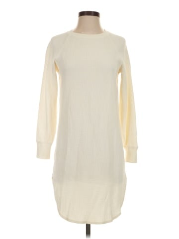 Uniqlo Casual Dress (view 1)