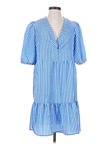 Sandra Darren Casual Dress (view 1)