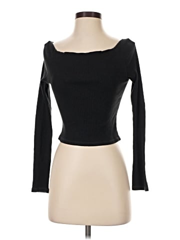 Brandy Melville Long Sleeve T-Shirt (view 1)