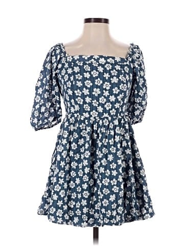 American Eagle Outfitters Casual Dress (view 1)