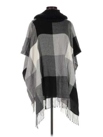V.Fraas Poncho (view 1)