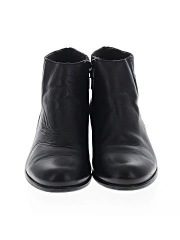 Munro American Ankle Boots (view 2)