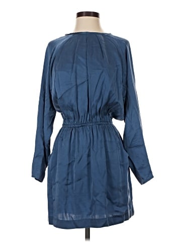 Funktional Casual Dress (view 1)