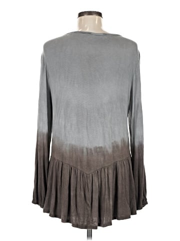 Chatoyant Casual Dress (view 2)