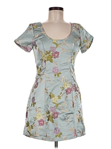 Honey Punch Casual Dress (view 1)