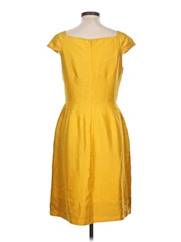Banana Republic Casual Dress (view 2)