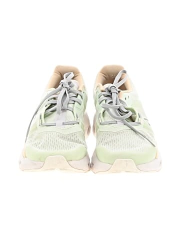 On Cloud Sneakers (view 2)
