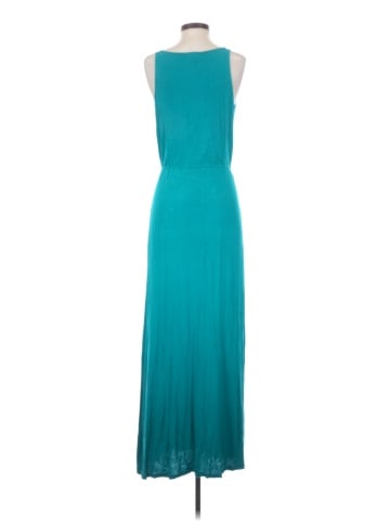 Mossimo Casual Dress (view 2)