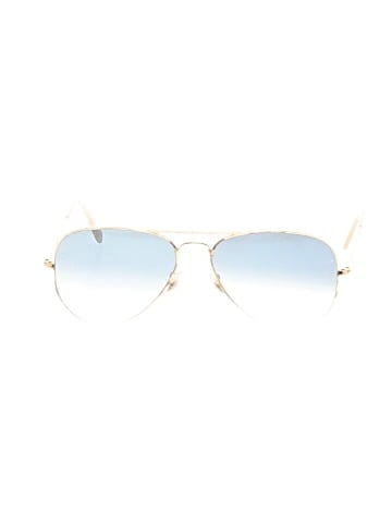 Ray-Ban Aviator Classic Sunglasses (view 2)