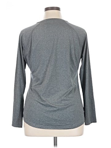 Danskin Now Long Sleeve Top (view 2)