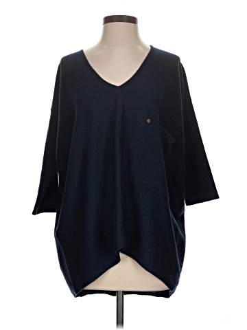 Kerisma Poncho (view 1)
