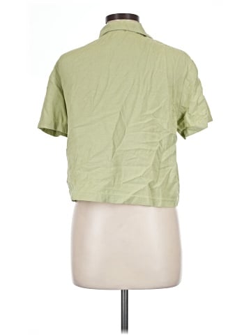 Classics by Carol Anderson Short Sleeve Button-Down Shirt (view 2)