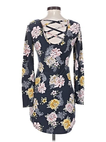 No Boundaries Casual Dress (view 2)
