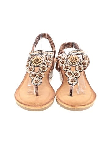 Unbranded Wedges (view 2)