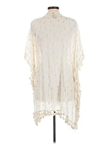 Z&L Poncho (view 2)