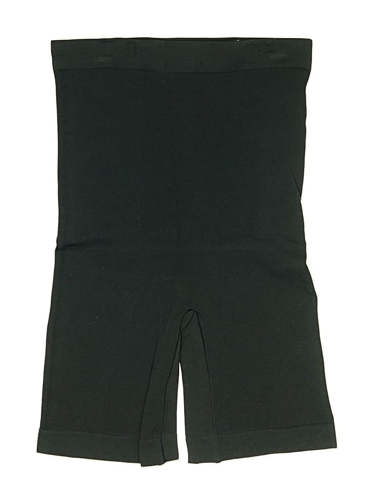 Pre-owned Shapermint Overall Shorts In Green
