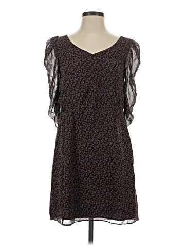 Eliot Casual Dress (view 1)