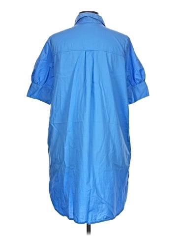 Old Navy Casual Dress (view 2)