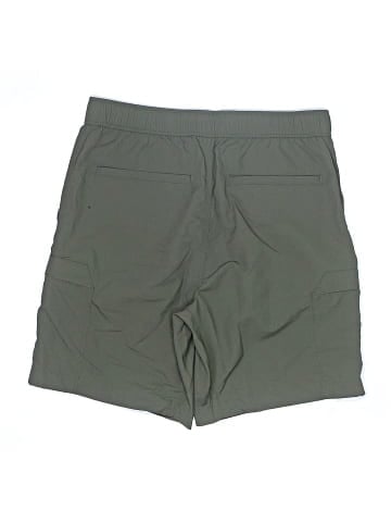 Uniqlo Cargo Shorts (view 2)