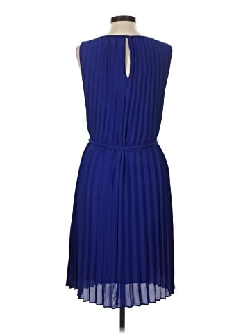 Banana Republic Cocktail Dress (view 2)