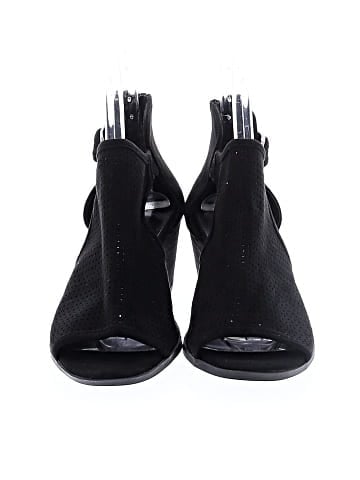 Carlos by Carlos Santana Sandals (view 2)
