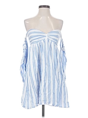 Romeo & Juliet Couture Casual Dress (view 1)
