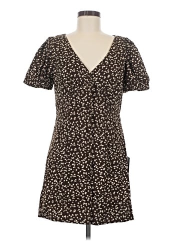 Lulus Casual Dress (view 1)