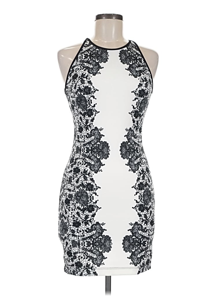 Pre-owned B Darlin Cocktail Dress In White