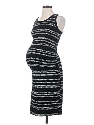 Liz Lange Maternity for Target Casual Dress (view 1)