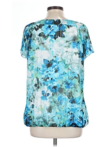Sara Michelle Short Sleeve Blouse (view 2)