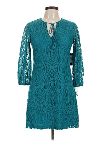 Jessica Howard 3/4 Sleeve Top (view 1)