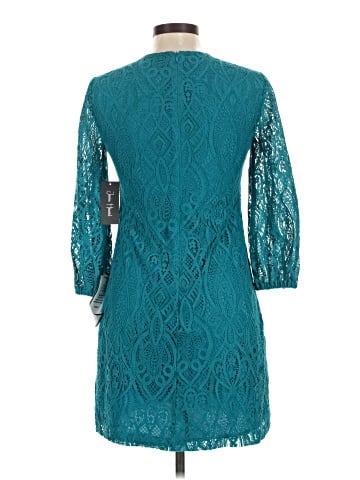 Jessica Howard 3/4 Sleeve Top (view 2)