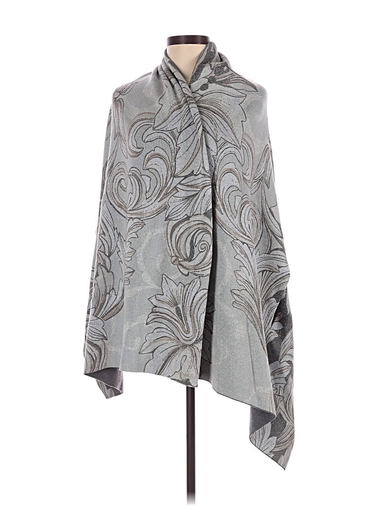 Pre-owned Chico's Poncho In Silver