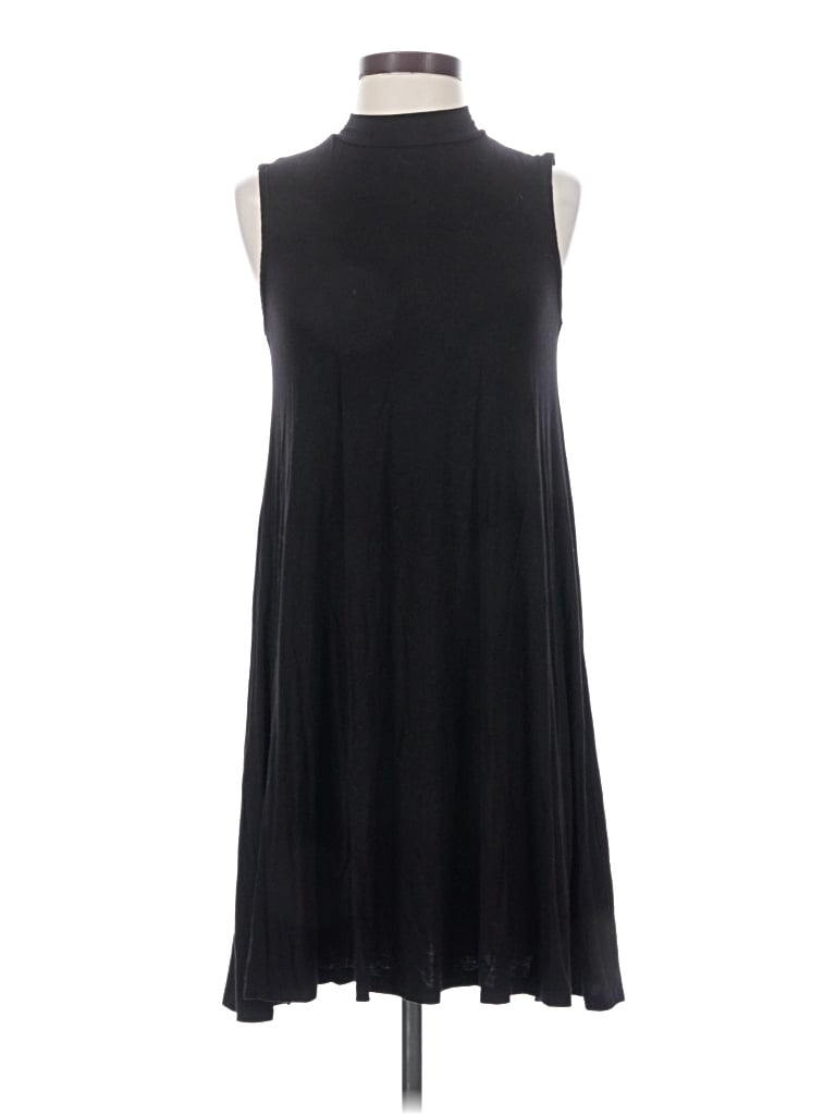 Pre-owned Thyme And Honey Casual Dress In Black