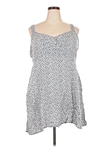 Old Navy Casual Dress (view 1)