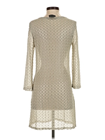 Jordan Taylor 3/4 Sleeve Top (view 2)
