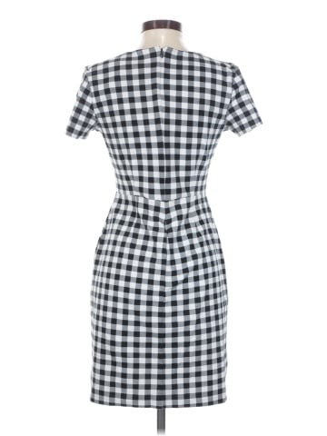 Old Navy Casual Dress (view 2)