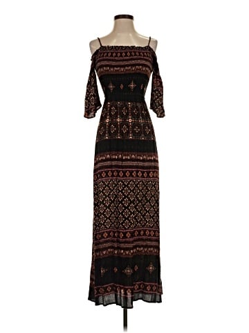 Xhilaration Casual Dress (view 1)