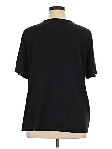 Liz & Me Short Sleeve T-Shirt (view 2)