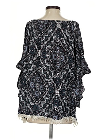 Umgee 3/4 Sleeve Blouse (view 2)