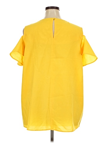 Signature Short Sleeve Top (view 2)