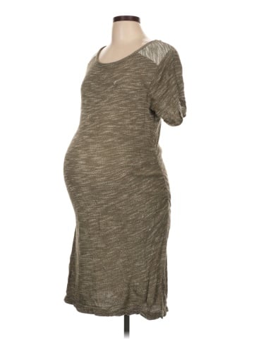 Liz Lange Maternity Casual Dress (view 1)