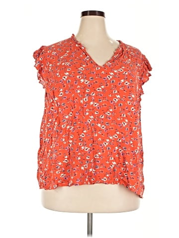 Molly & Isadora Sleeveless T-Shirt (view 1)