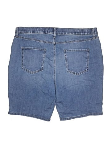 Croft & Barrow Denim Shorts (view 2)