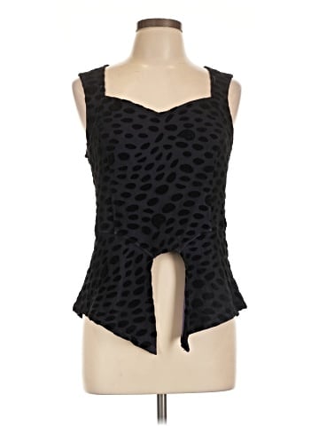 Hot Topic Tank Top (view 1)