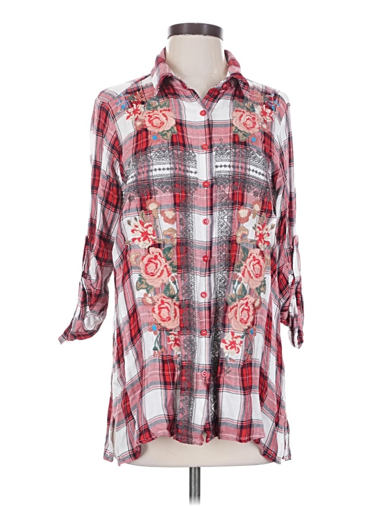 Pre-owned Andree By Unit 3/4 Sleeve Button Down Shirt In Red