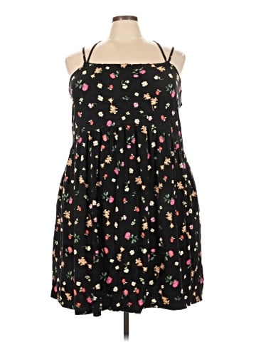 Old Navy Casual Dress (view 1)