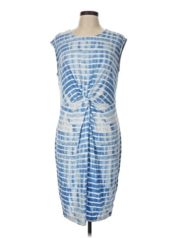 Liz Claiborne Casual Dress (view 1)