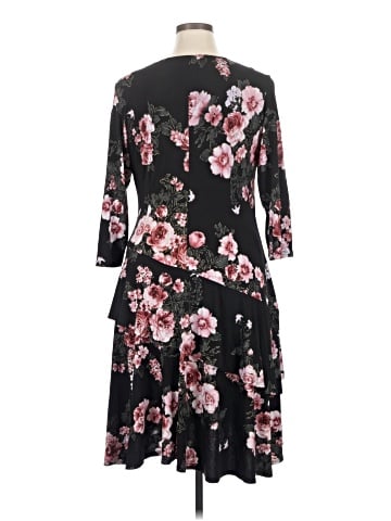Signature by Robbie Bee Casual Dress (view 2)