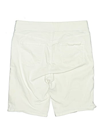 Gloria Vanderbilt Khaki Shorts (view 2)